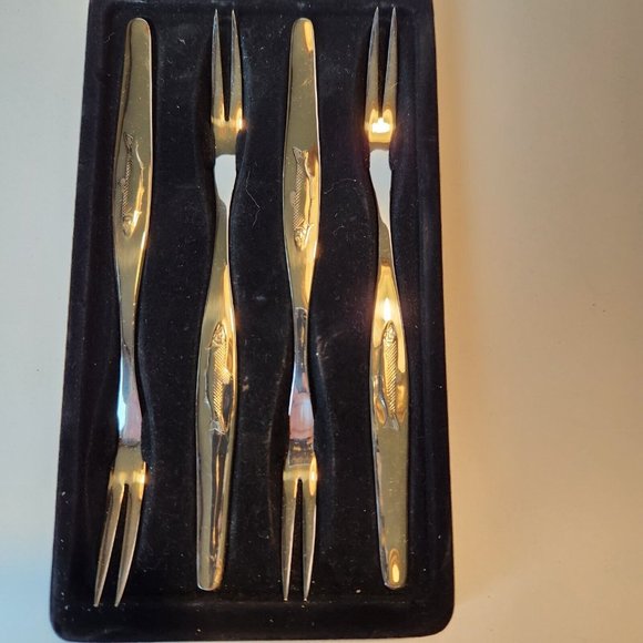 NORPRO Stainless Steel 4 Piece Seafood Forks, NEW - Picture 3 of 5